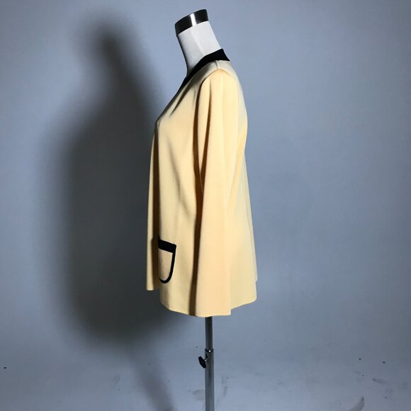 Butter Yellow Misook Blazer - Picture 2 of 4